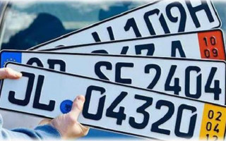 Закон о парковке:  машины на еврономерах попали в фатальную ловушку