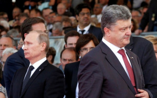 Путин тратит миллиарды на фейковые новости об Украине, — Порошенко