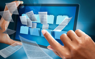 Дончанин три года штамповал пропуски в зону АТО, нелегально пользуясь госреестром