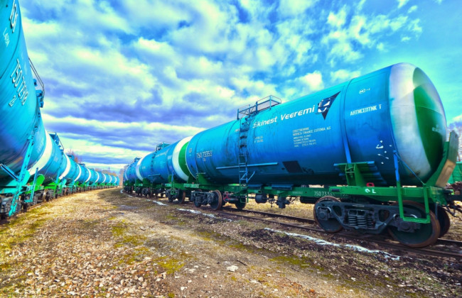 Россия пытается продать украденное у Украины железнодорожное имущество