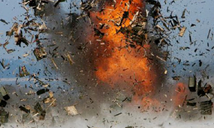 Боевики в Донбассе взорвали свои позиции реактивной ракетой