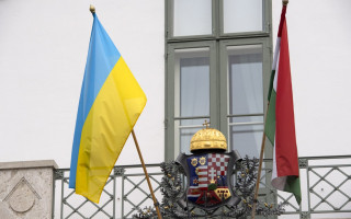 Скандал с венгерскими паспортами: Украина приняла жесткое решение