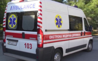 В Харькове мужчина упал на женщину и убил ее