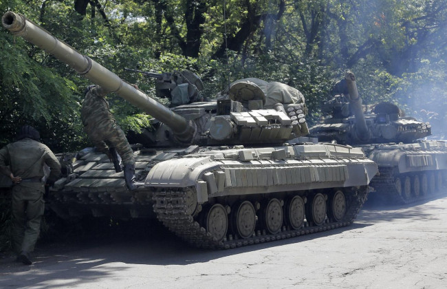 Боевики стянули 180 танков к границе Украины