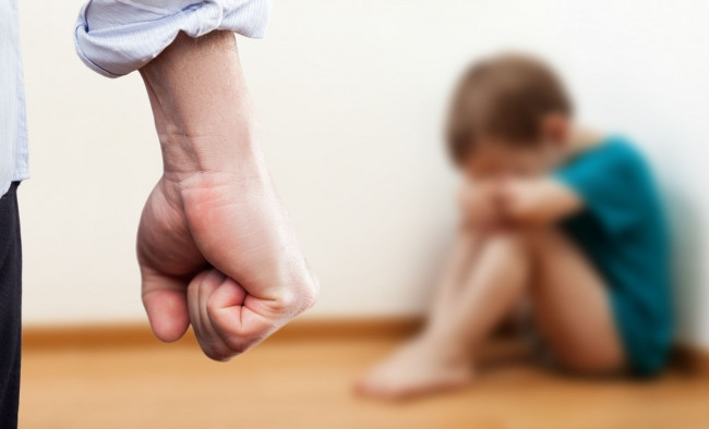 Учитель избил первоклассника в школе во Львове