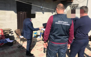 Вымогал деньги за газоснабжение: в Донецкой области чиновника разоблачили на взятке