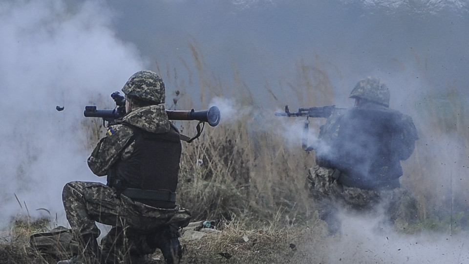 Террористы 28 раз обстреляли позиции ООС: Украина понесла потери