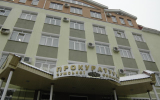 «Обогатились» на 10 миллионов: опасную банду судят в Сумской области