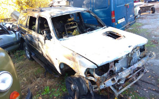 Неизвестные сожгли автомобиль активиста в Глухове