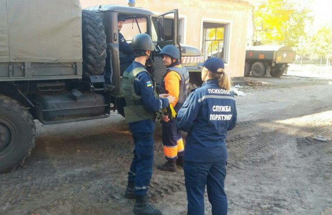 Взрывы под Ичней: из зоны пожара вывозят взрывоопасные предметы