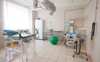 Смерть ребенка в утробе матери: врачи отказались общаться с журналистами