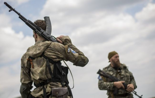 Финансирование боевиков на Донбассе значительно увеличили: стали известны причины