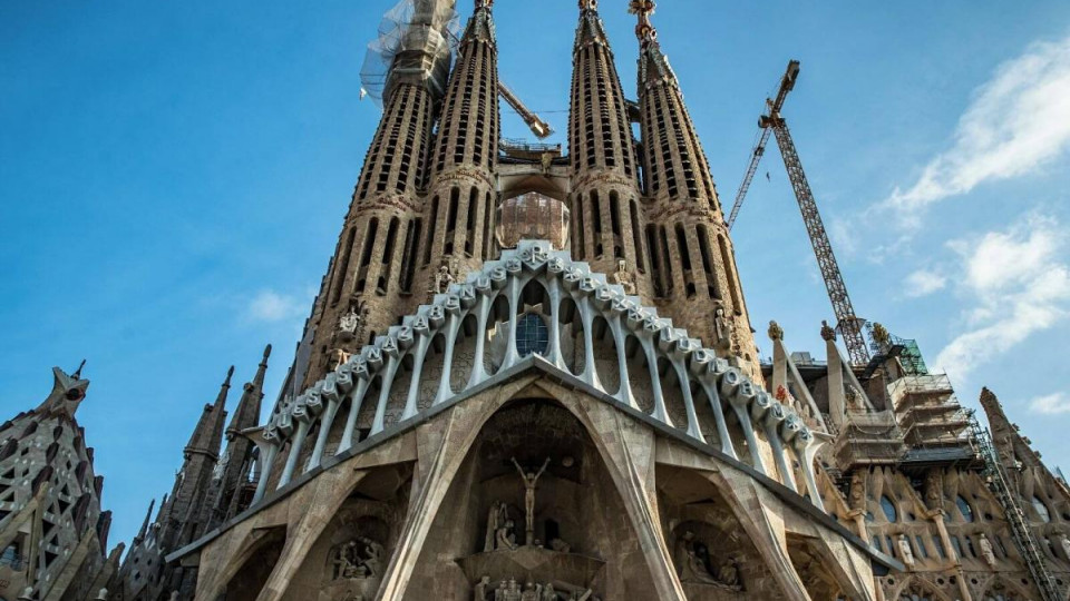 Барселонский храм выплатит государству 36 млн евро за 133 года строительства без лицензии