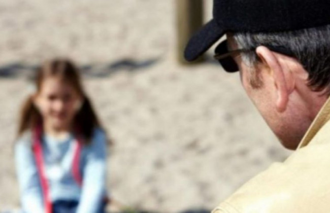 Пристает к детям: киевлян предупредили об извращенце