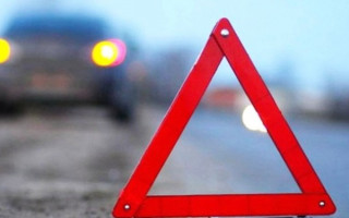Протаранил две машины и перевернулся на крышу: пьяное ДТП в Киеве