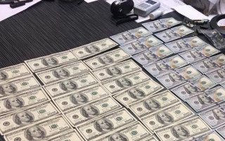 У Києві затримали небезпечну групу «перевертнів у погонах»