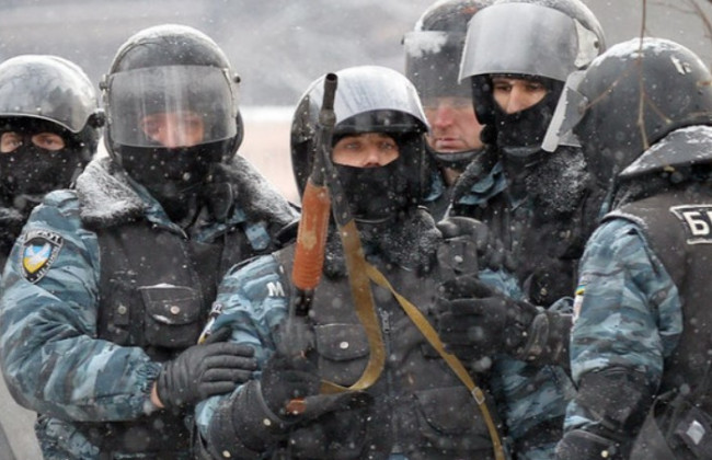 Справа Майдану: суд продовжив арешт колишнім «беркутівцям»