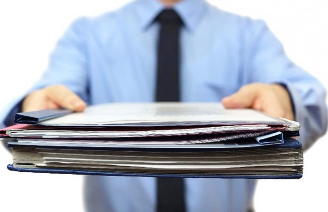 Викрав із зали суду матеріали справи: прокуратура взялася за зухвалого адвоката