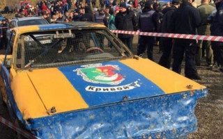 Трагедия в Кривом Роге: во время гонок автомобиль «влетел» в толпу