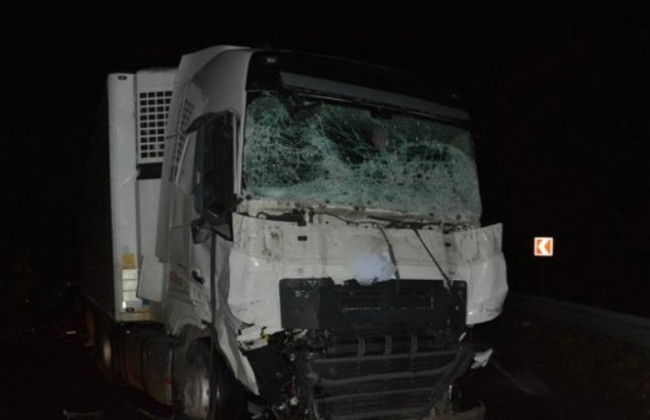 Смертельное ДТП на Закарпатье: фура врезалась в микроавтобус