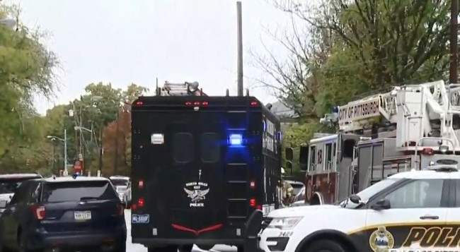 В синагоге Питтсбурга произошла бойня: много пострадавших