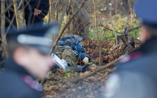 Тіла знайшли у лісі: стала відома причина загибелі матері і сина