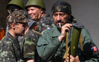 Зарплати бойовиків на Донбасі: оприлюднено цифри