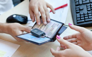 Регистрация автомобиля через ЦПАУ: в Киеве стартовал новый проект