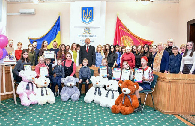 У Господарському суді Харківської області підбили підсумки конкурсу дитячого малюнка