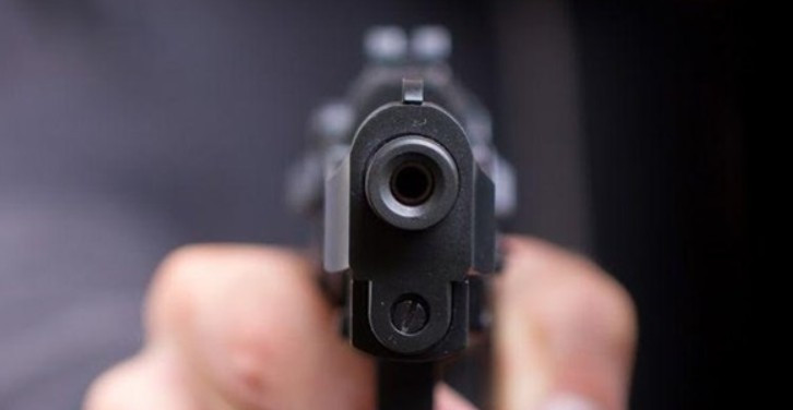 Моторошну стрілянину влаштував грабіжник у Бердянську: є поранені