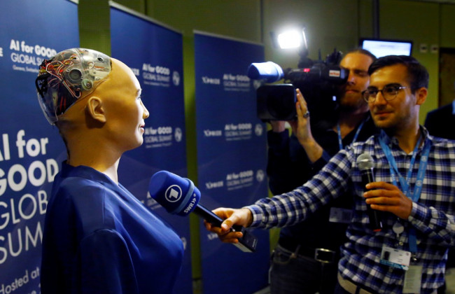 Гражданство для роботов: неожиданное нововведение в стране ЕС