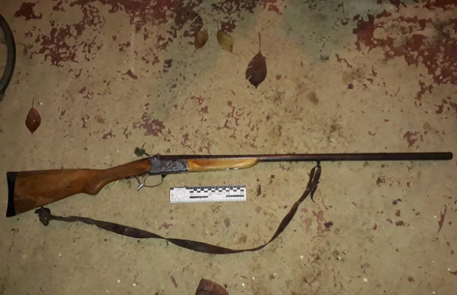 Хотел отпугнуть собаку: на Закарпатье мужчина случайно застрелил свою родственницу