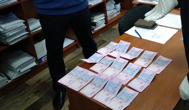 Начальник відділу Держпродспоживслужби погорів на хабарі