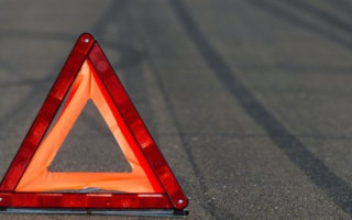 ДТП под Киевом: автомобиль сбил двух человек