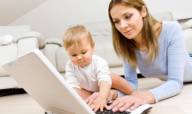 Скасування допомоги по догляду за дитиною: КСУ прийняв рішення