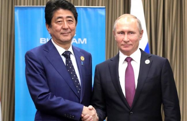 Путин готов сдать территории: РФ готовит договор с Японией