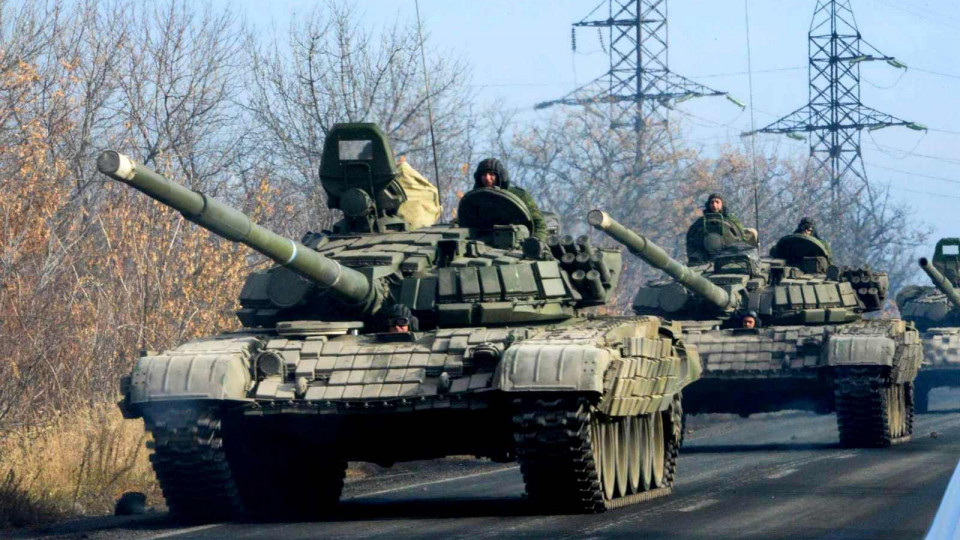 Нові танки і гармати бойовиків фіксують на Донбасі
