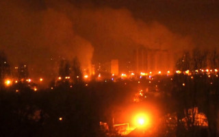 Теракт в Донецке: здание обстреляли из огнемета