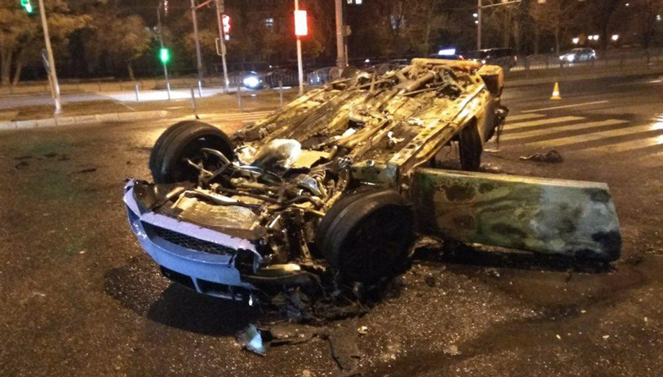 Страшное ДТП в Харькове: автомобиль вспыхнул как спичка