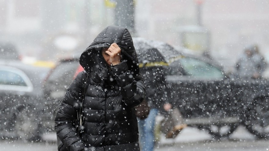 Мокрый снег и гололедица: чем «порадует» киевлян погода в ближайшие дни