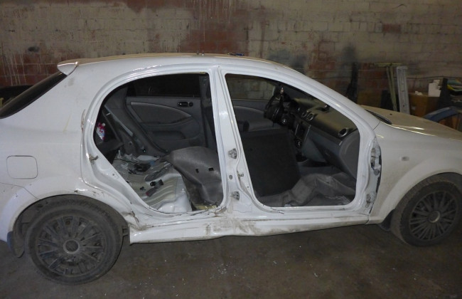 Отобрали автомобиль и разобрали до винтика: в Харькове будут судить копов