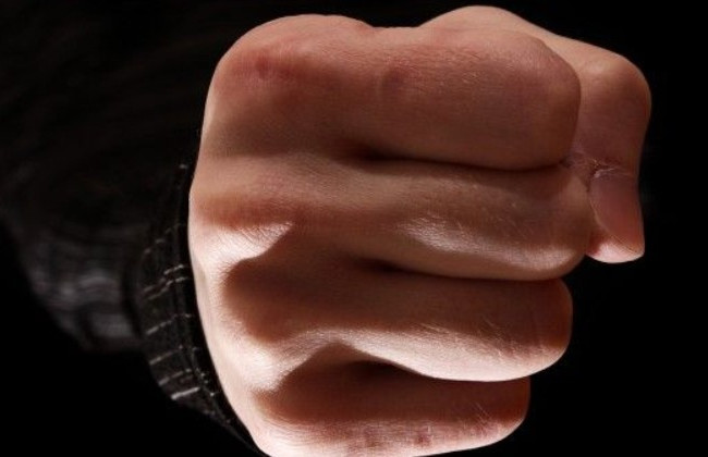 Жорстоко вбив власну бабусю: горе-онукові обрано міру запобіжного заходу