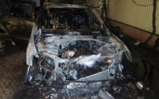 В Ужгороде подожгли автомобили экс-главы облуправления СБУ