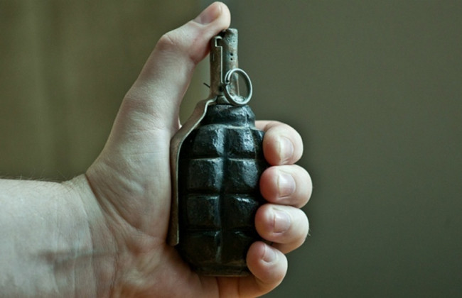 Кольцо от гранаты и тело без головы: на Оболони обнаружена взорванная машина