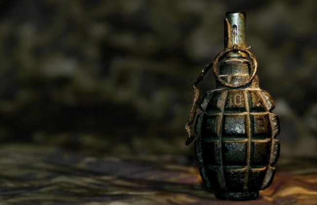 Бросил гранату в толпу и скрылся: в Запорожье пострадало 3 человека