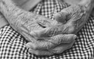 Убил и изнасиловал 82-летнюю пенсионерку: суд отправил мужчину в психбольницу