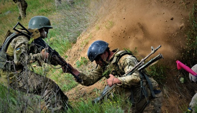 На Донбассе ликвидировали троих боевиков, еще трое ранены
