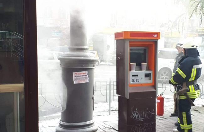 В Киеве произошел пожар на Льва Толстого