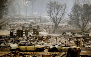 Пожар в Калифорнии: разрушенный огнем город с высоты птичьего полета