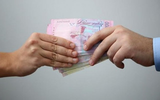 Суд обрав запобіжний захід чиновнику, який підозрюється в отриманні хабара